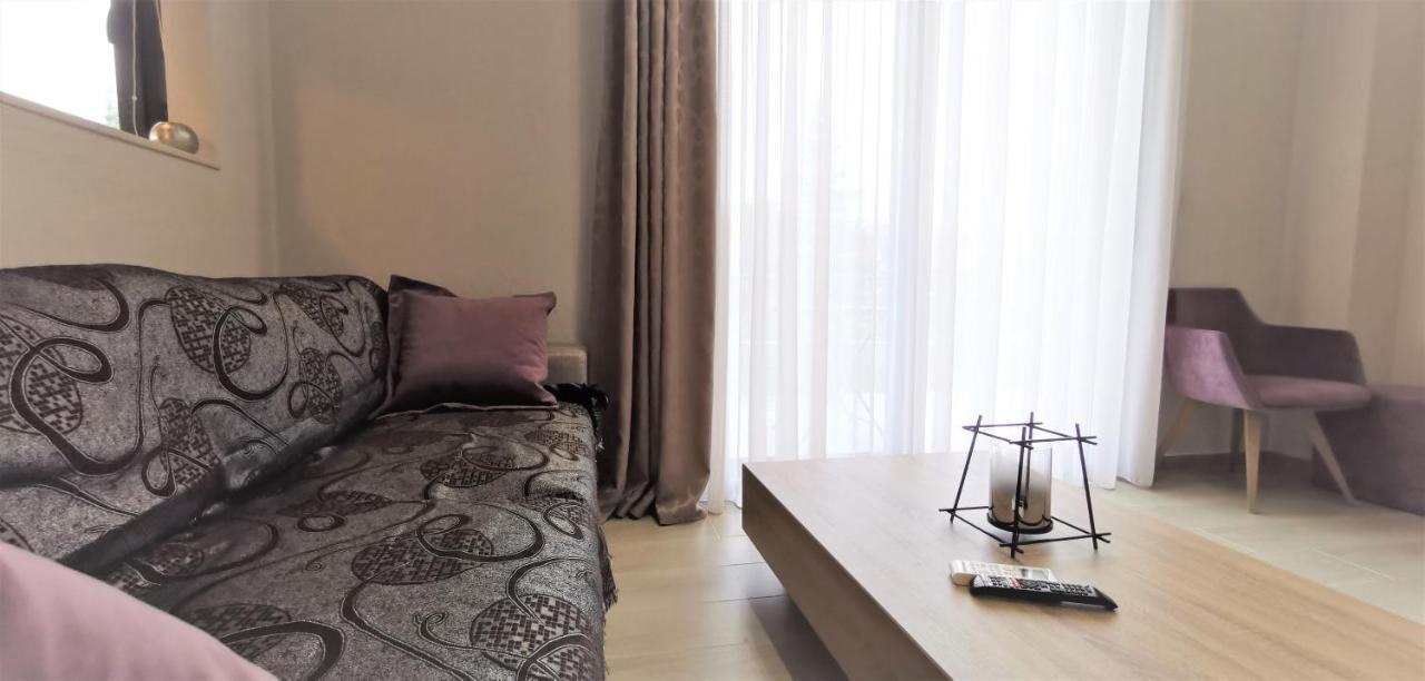 Nikiti Modern Villa Esterno foto