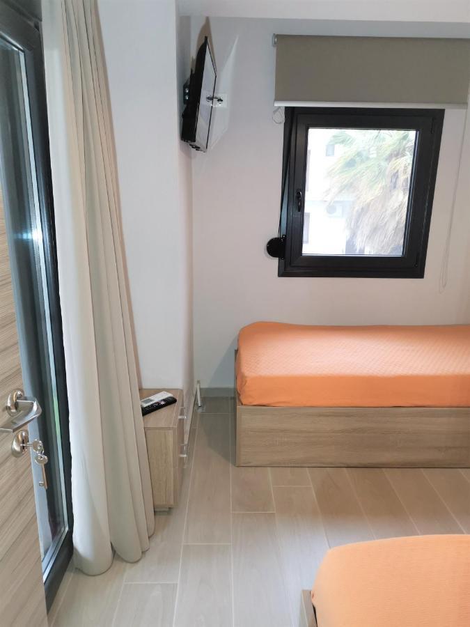 Nikiti Modern Villa Esterno foto